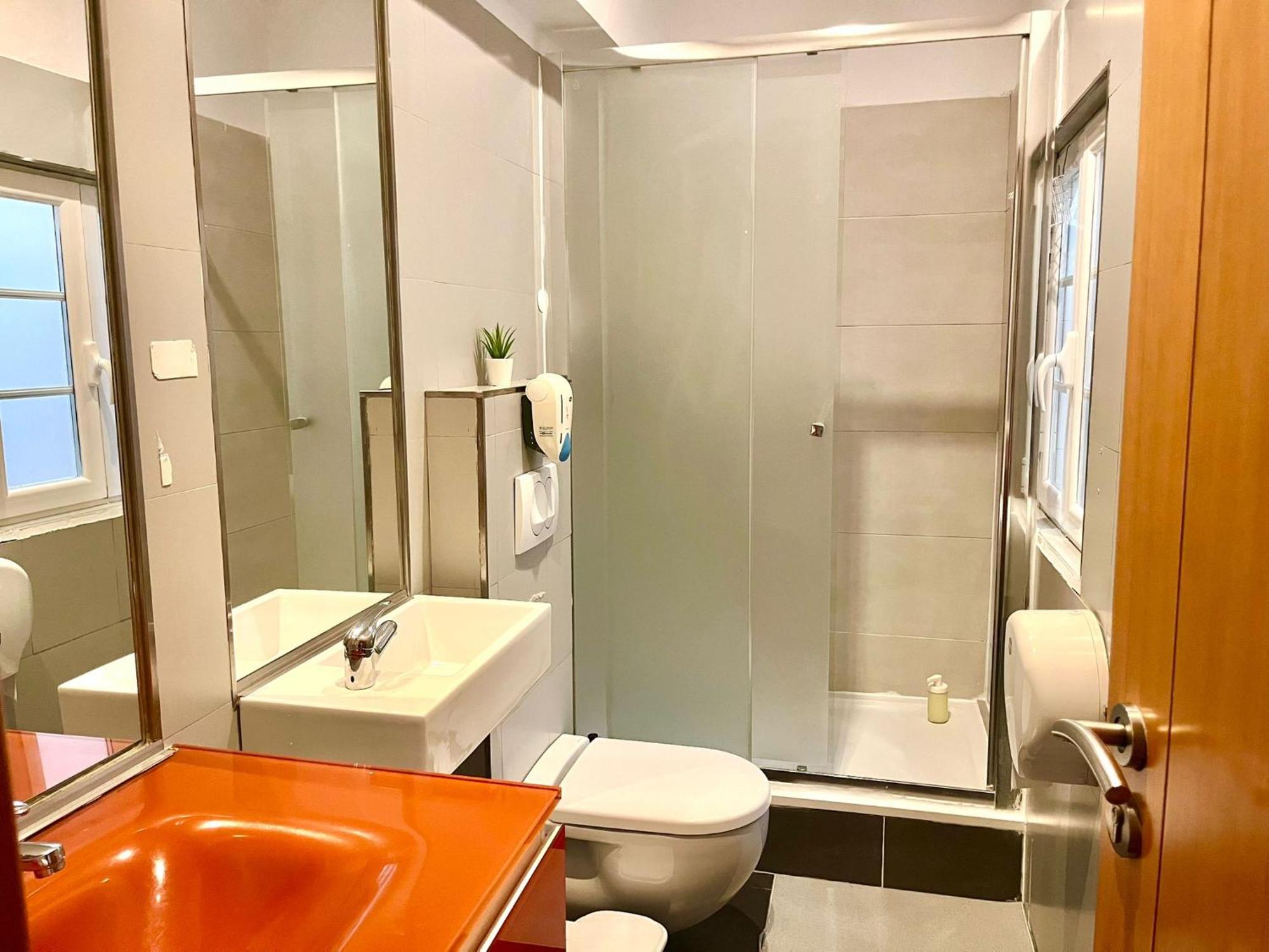 3 Bedroom, 2,5 Bathroom - Bairro Alto Residence Lisabona Exterior foto